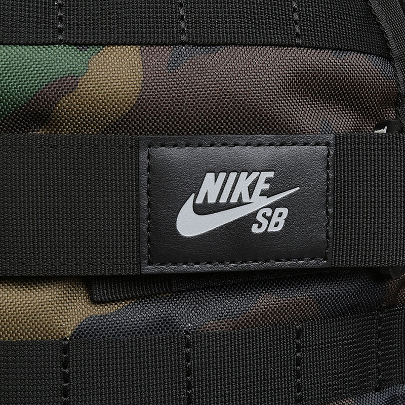  зеленый рюкзак Nike SB PRM Graphic Skateboarding Backpack 26L BA5404-223 - цена, описание, фото 2